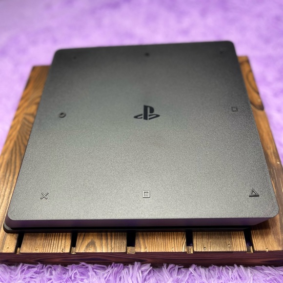 🛑SOLD🛑 PS4 SLIM 1tb Bundle - Picture 9 of 17